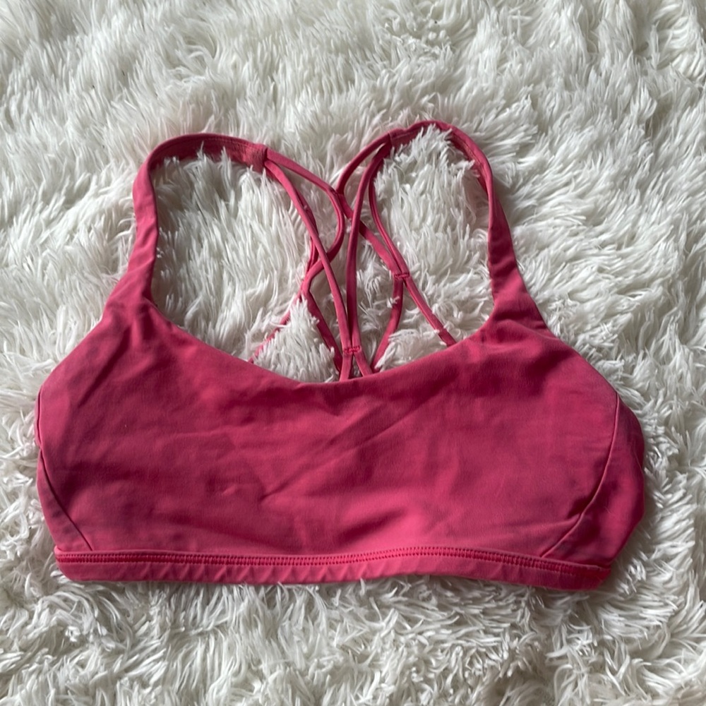 Lululemon sports bra